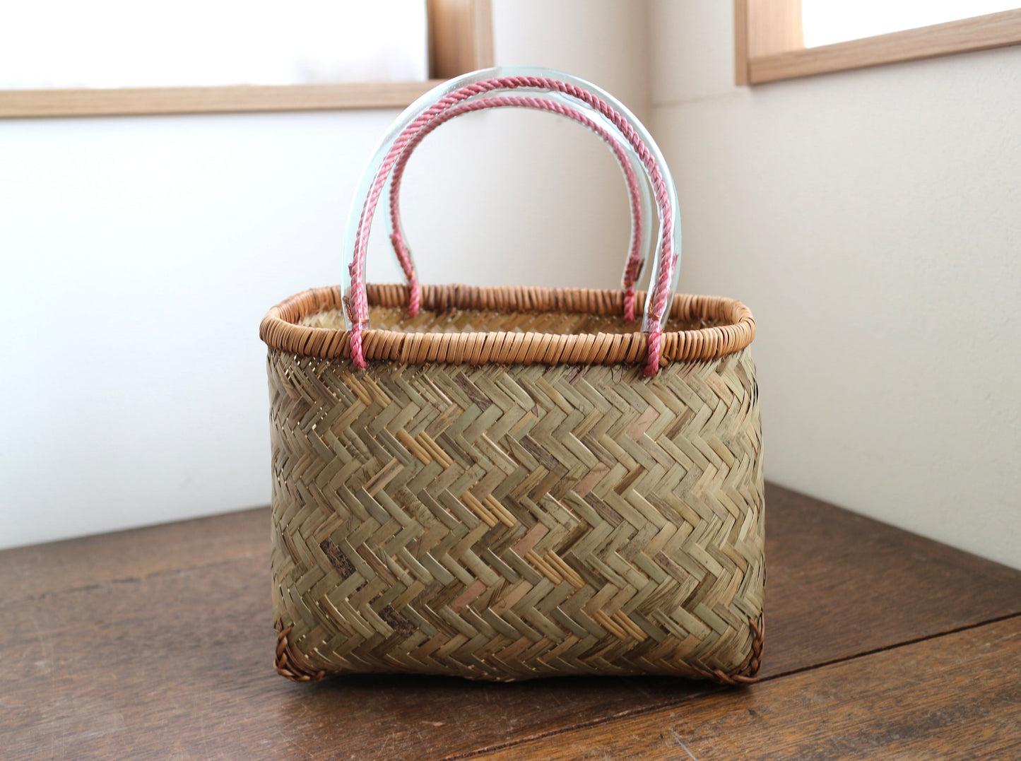 動画で学ぶ 初めての一閑張り講座「基本ののり編」