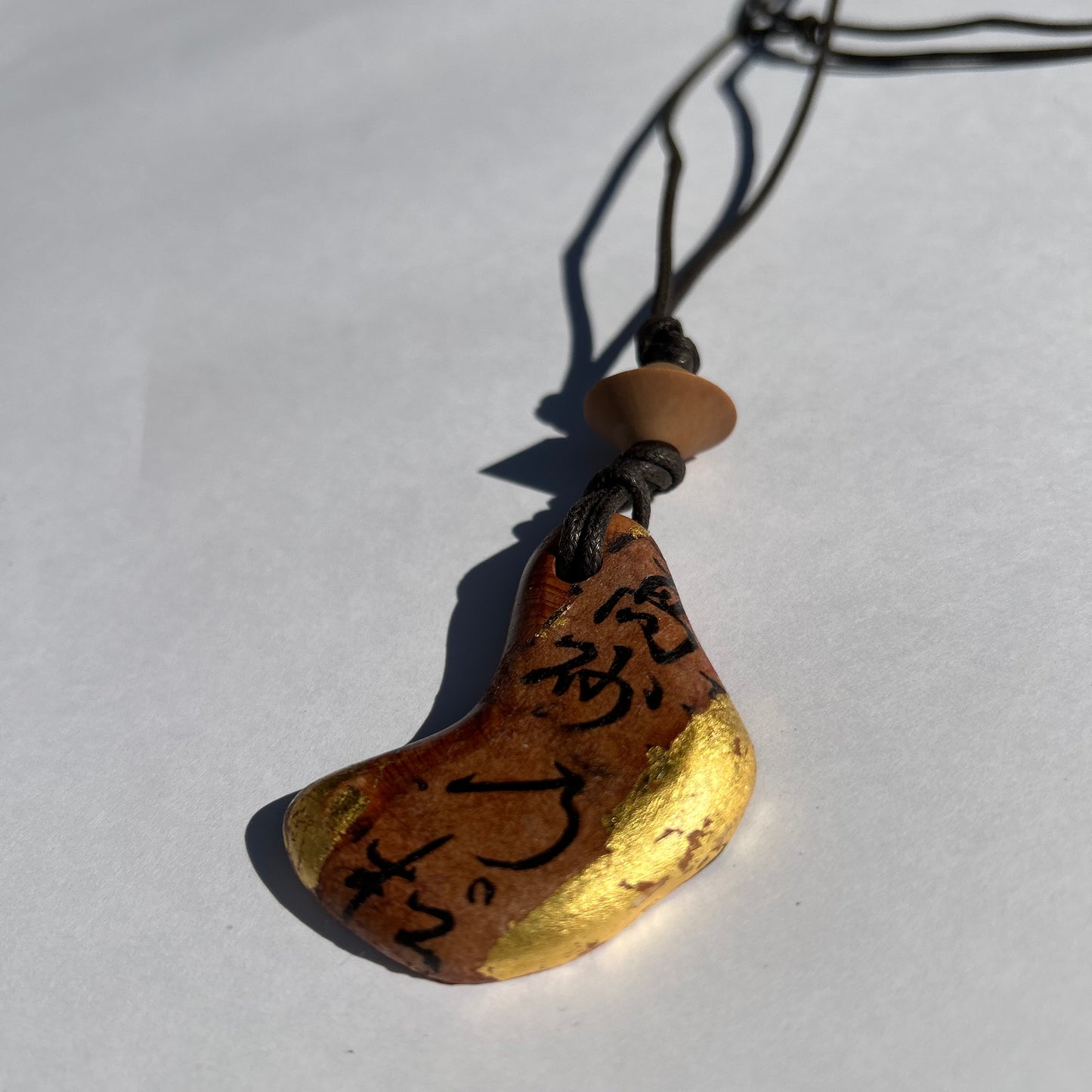 ☆一閑張り ネックレス5  金箔